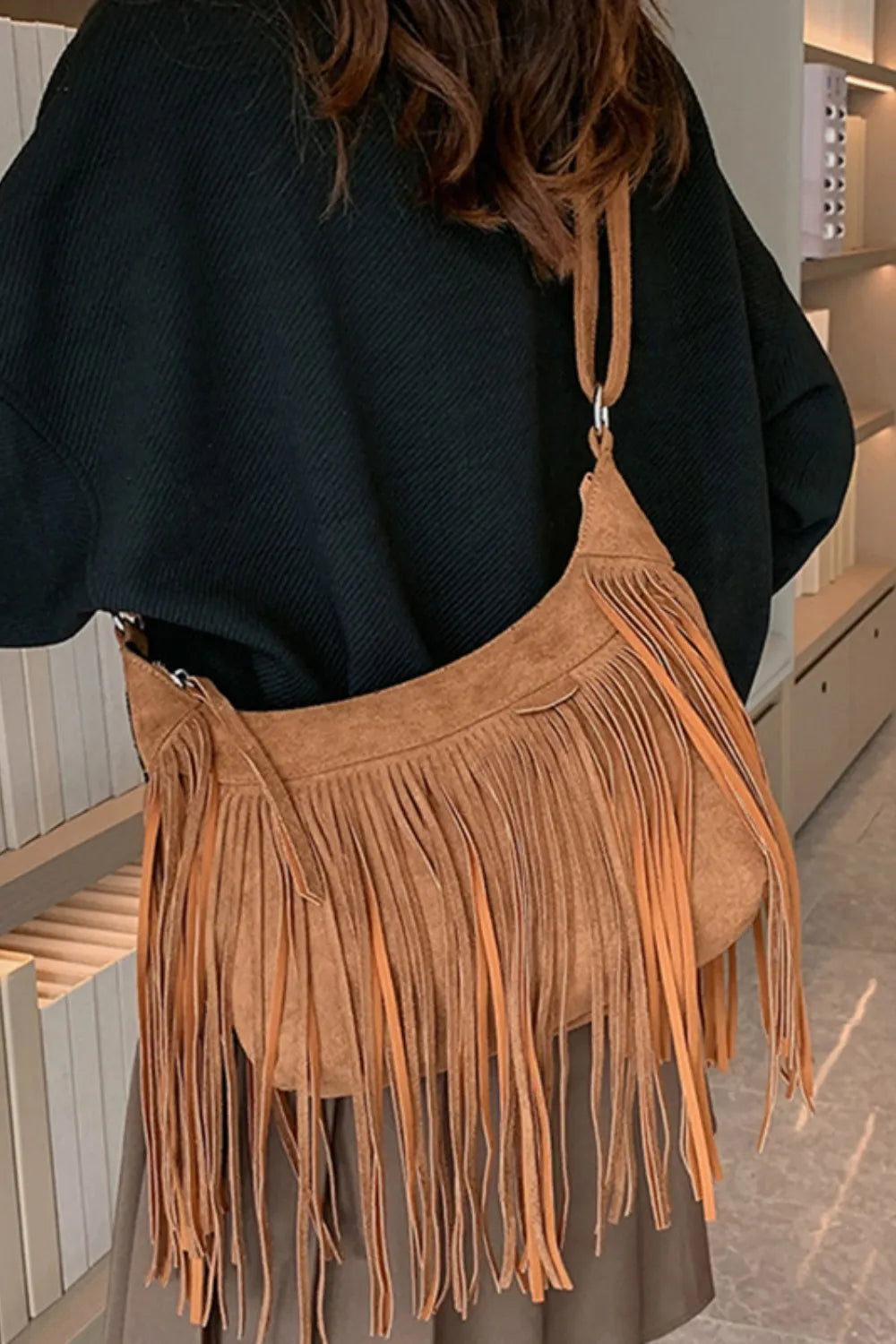 Yvanel – Sienna Fringe Shoulder Bag