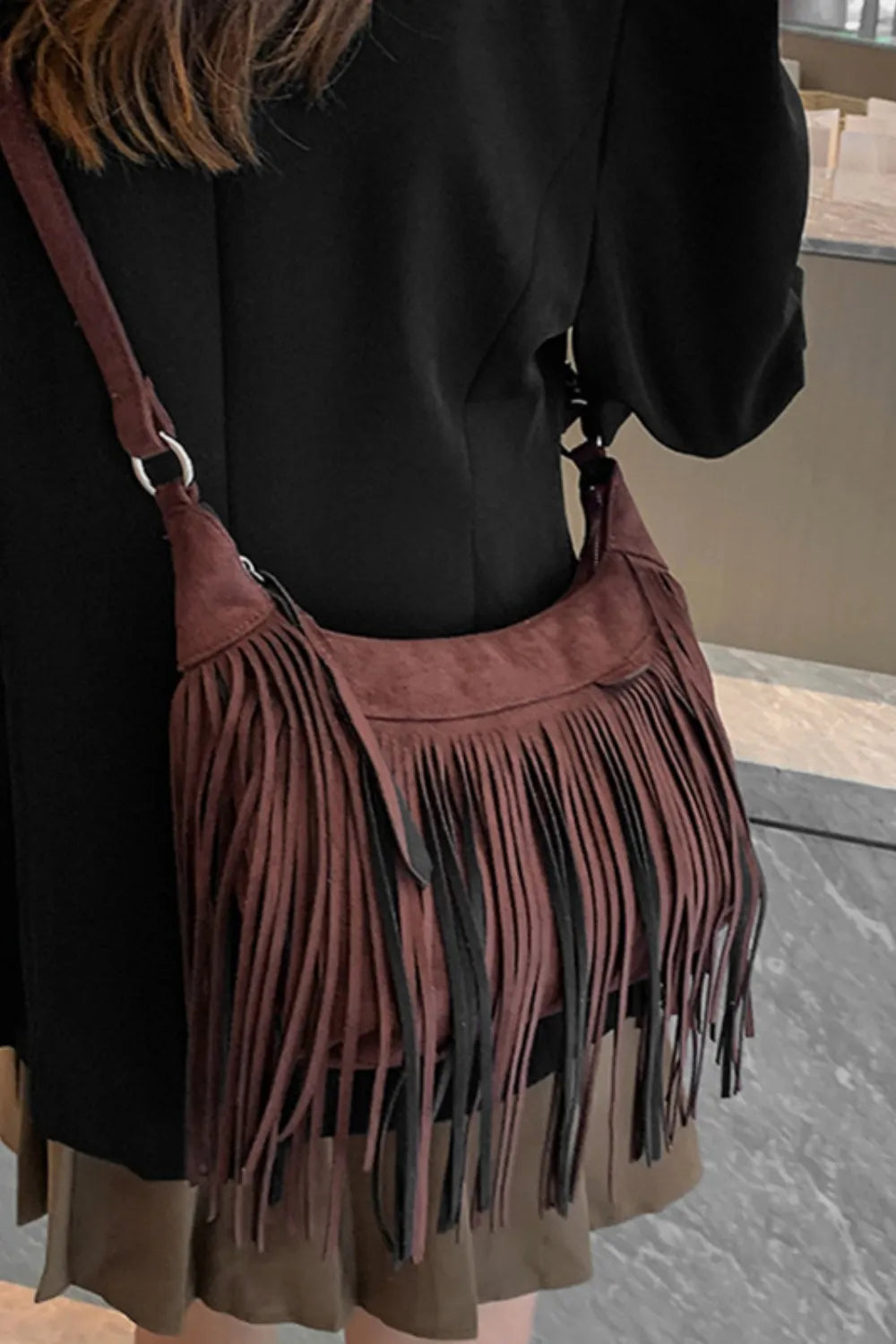 Yvanel – Sienna Fringe Shoulder Bag