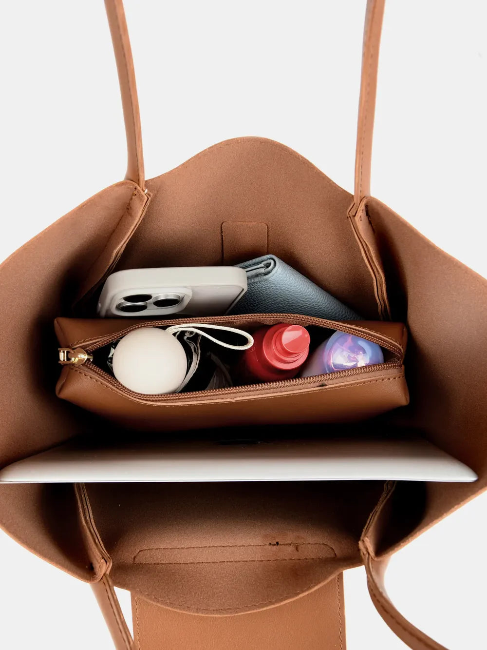 Yvanel - Aria Tote & Toiletry Bag