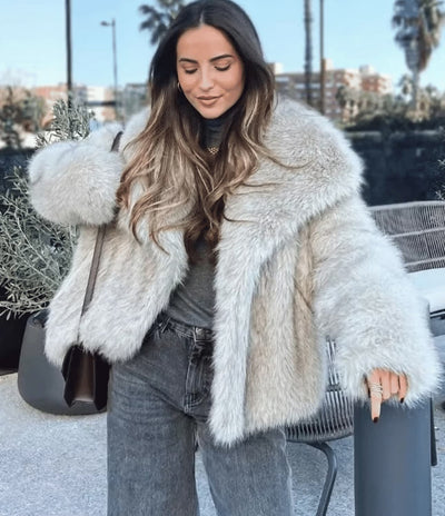 Yvanel | Louise Faux Fur Jacket